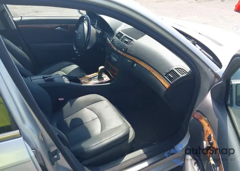 2003 Mercedes-Benz E 320 from USA, damaged, VIN WDBUF65J33X100561